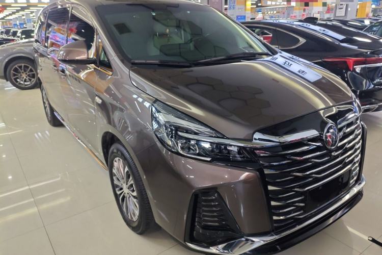 Used Buick GL8 2023 Land Executive Class Smart Enjoyment Model
