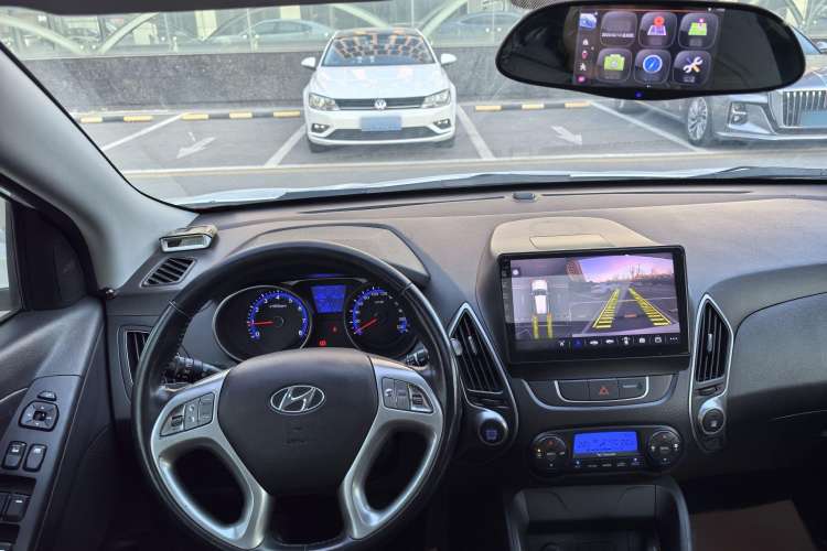 Used Hyundai ix35 2015 2.0L Automatic 2WD Smart Type China IV
