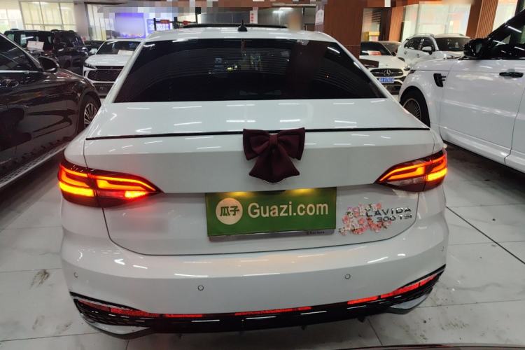 Used Volkswagen Lavida 2024 300TSI DSG Starry Sky Deluxe Edition