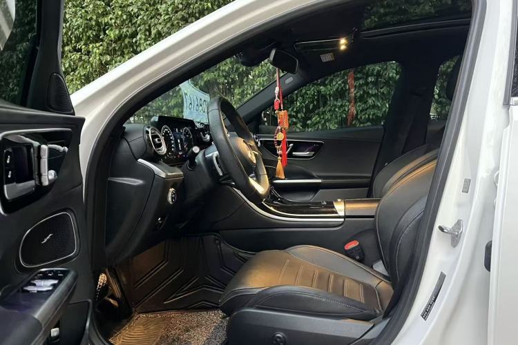 Used Mercedes-Benz C-Class 2023 Second Facelift C 260 L Sport Edition
