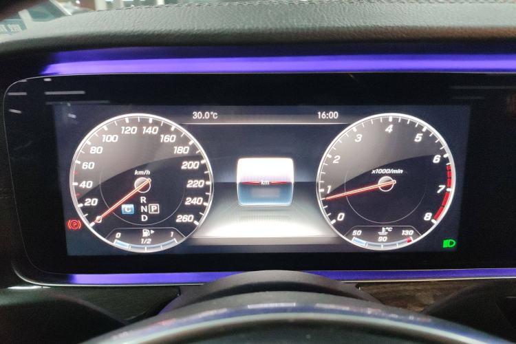 Used Mercedes-Benz E-Class 2018 Facelift E 200 L Sport Edition
