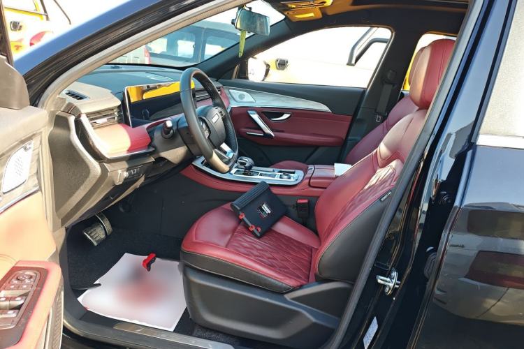 Used JETOUR X70 PLUS 2023 1.5T DCT Brave PLUS 7-Seater