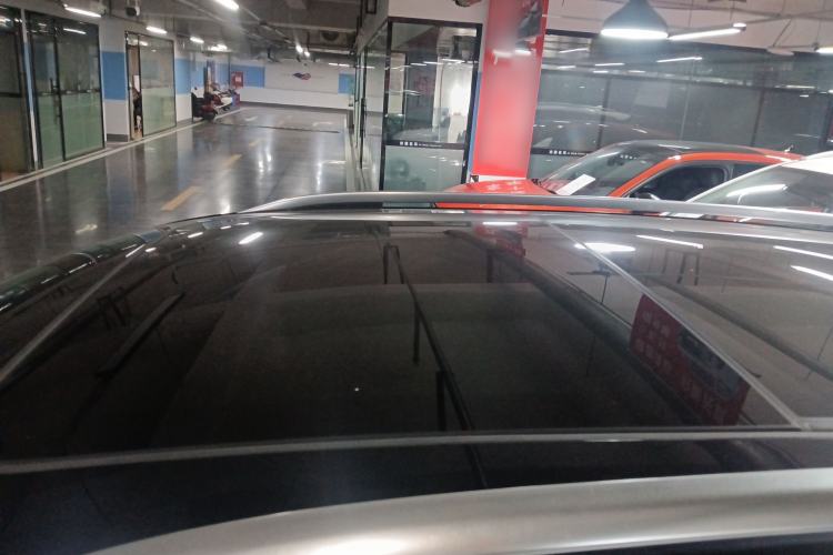 Used Volkswagen Tiguan L 2022 330TSI Automatic Two-Wheel Drive R-Line Enhanced Edition
