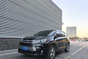 Used Toyota Highlander 2018 2.0T Four-Wheel Drive Luxury Version 7 Seats China VI Standard