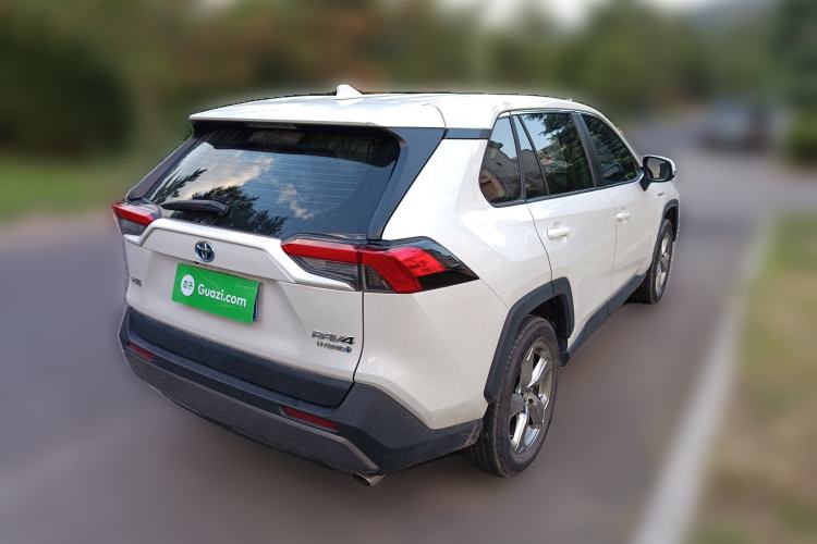 Used Toyota RAV4 2021 Revised Version Dual-Motor Hybrid 2.5L E-CVT Two-Wheel Drive Elite Edition
