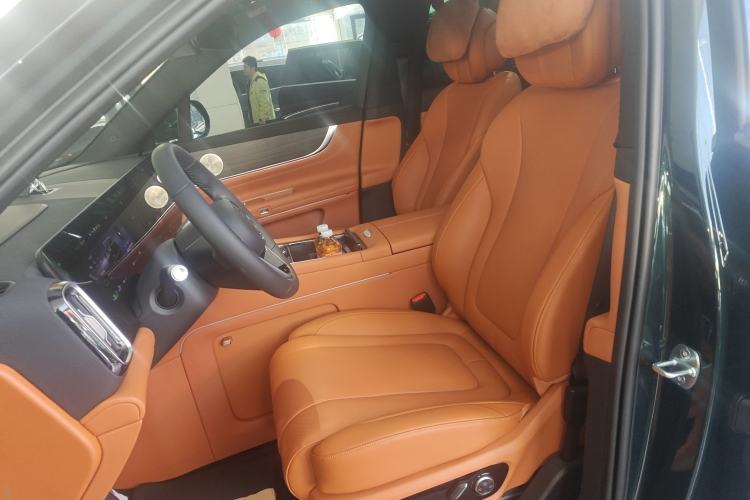 Used Hima AITO M9 2025 Extended-Range Ultra Version 52 kWh 5-Seater Edition