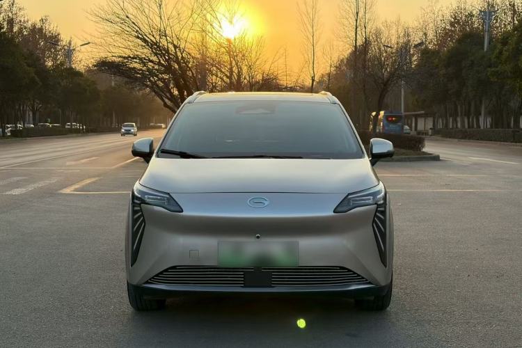 Used AION Y 2023 Younger Star Edition