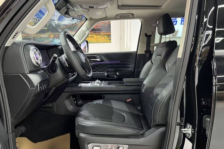 Used Tank 300 New Energy 2025 Hi4-T
