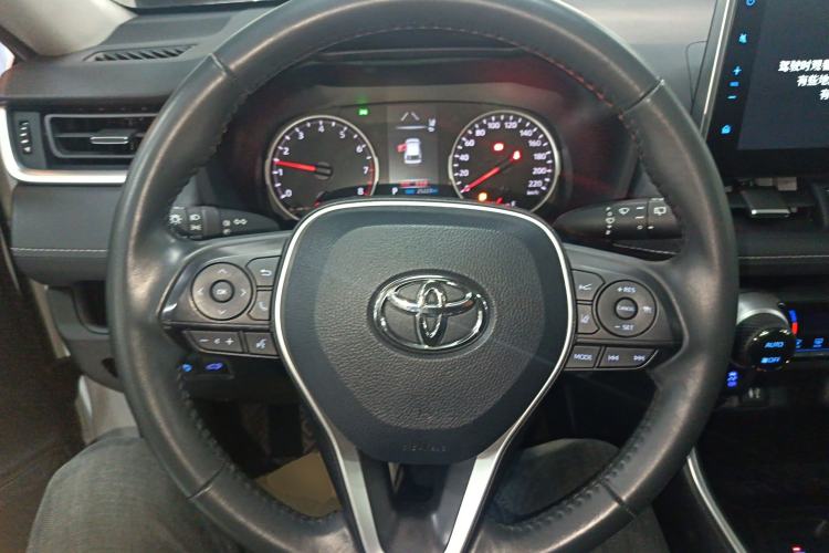 Used Toyota Wildlander 2021 2.0L CVT Two-Wheel Drive Luxury Edition
