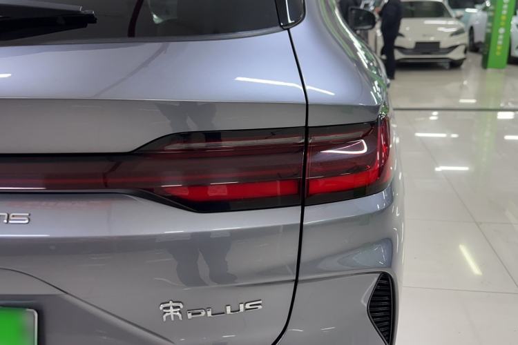 Used BYD Song PLUS New Energy 2024 Honor Edition EV 520km Premium Model
