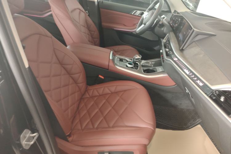 Used BMW X5 2023 xDrive 30Li Luxury M Sport Night Edition Package
