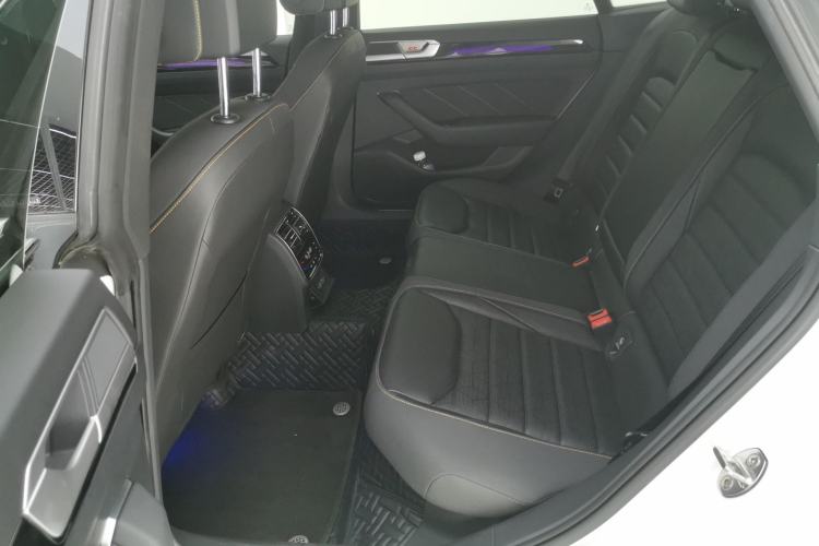 Used Volkswagen FAW-Volkswagen CC 2024 380TSI Striking Edition
