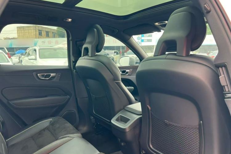 Used Volvo XC60 2019 T5 4x4 Zhiyuan Sport Edition China V Standard