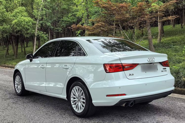 Used Audi A3 2015 Limousine 35 TFSI Millionth Anniversary Intelligent Leading Model
