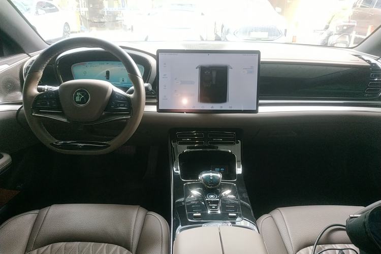 Used BYD Han 2023 EV Champion Edition 605KM Front-Drive Premium Model
