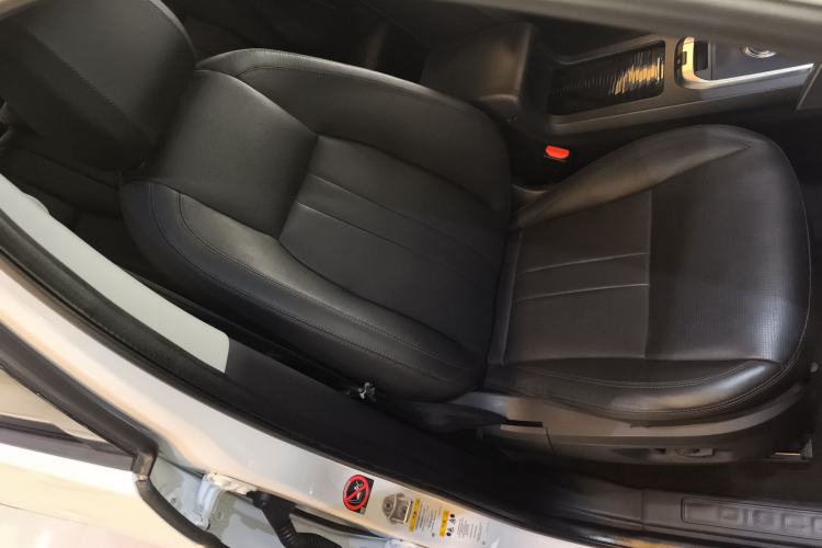 Used Land Rover Discovery Sport 2018 240 PS SE Version
