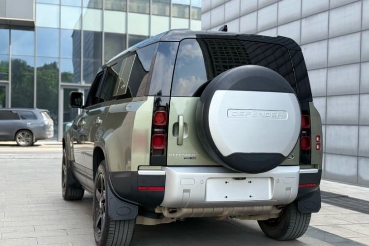 Used Land Rover Defender 2020 110 P400 HSE
