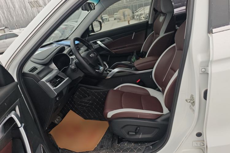 Used Geely Auto Emgrand X7 Sport 2022 1.8TD DCT Zhiya Trim