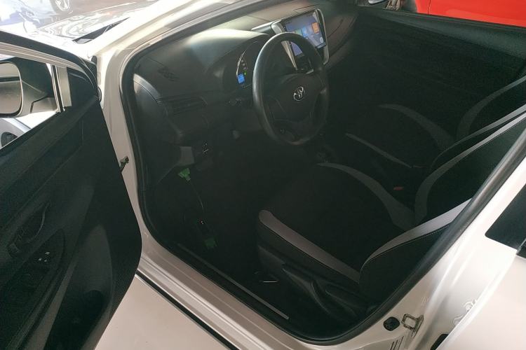 Used Toyota YARiS L 2021 X-Trail 1.5L CVT Leading Edition
