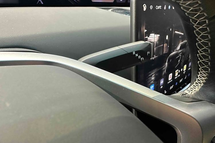 Used  12 2024 700 Three-Laser Rear-Wheel Drive Luxury Edition
