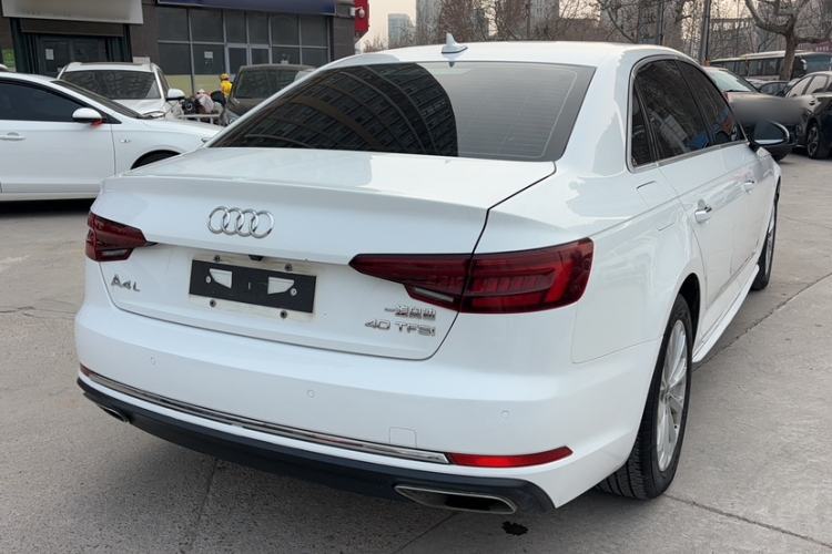 Used Audi A4L 2019 40 TFSI Ambition China VI