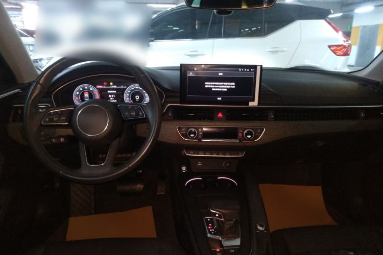 Used Audi A4L 2022 40 TFSI Luxury Prestige Edition
