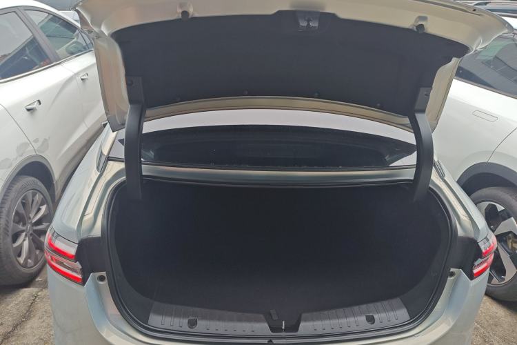 Used AION S Plus 2022 80 Tech Edition
