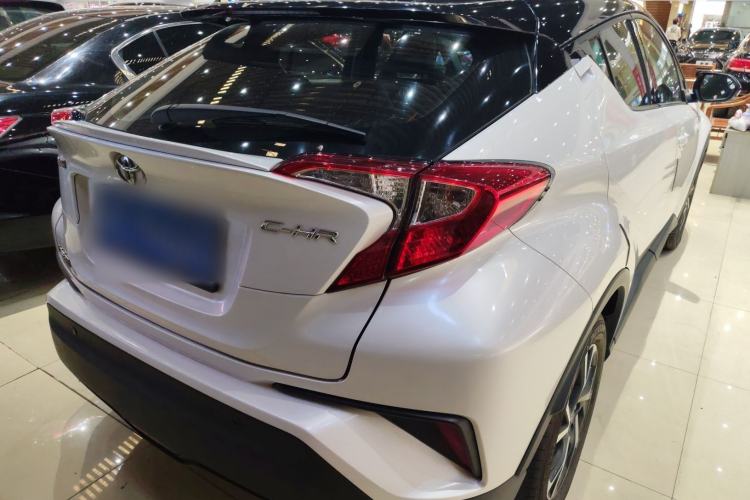 Used Toyota C-HR 2020 2.0L Leading Edition
