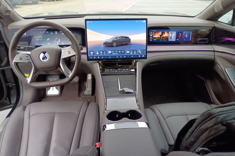 Used Denza Z9 2024 1100 km All-Wheel-Drive Ultra Version