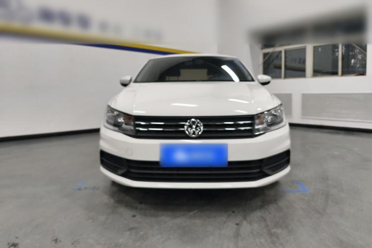 Used Volkswagen Santana 2016 1.6L Manual Fashion Edition
