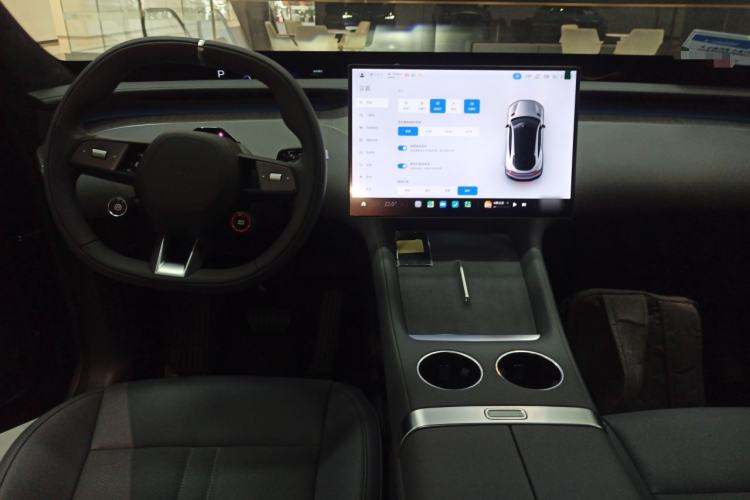 Used  YU7 2025 Ultra-Long Range High-Performance All-Wheel-Drive Max Edition
