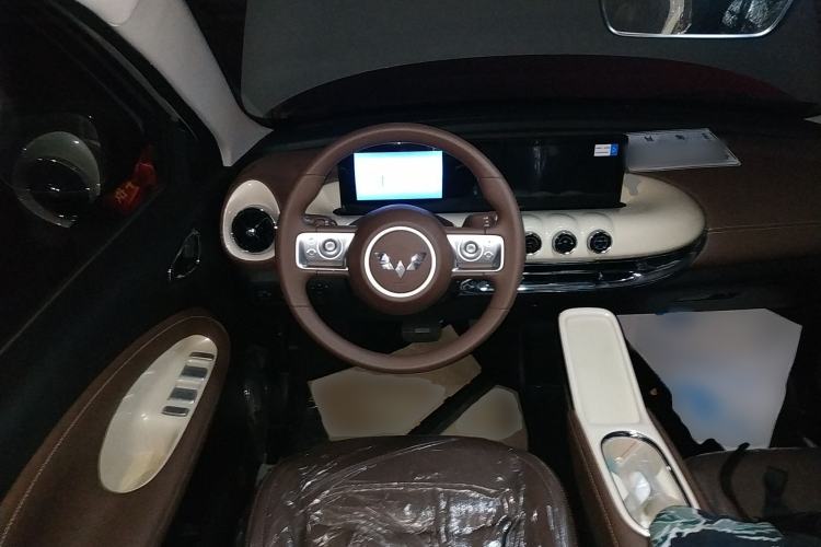 Used Wuling Bingo 2025 333 km Enjoyment Version
