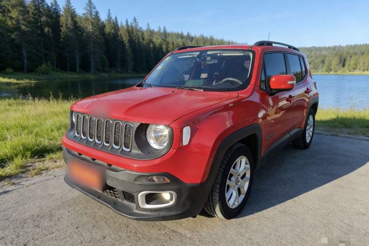 Used  Renegade 2018 Connected Large Screen Version 180T Automatic High-Energy Edition
