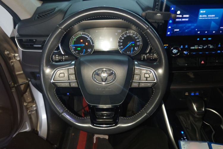 Used Toyota Highlander 2022 Dual-Engine 2.5L Four-Wheel Drive Prestige Version 7 Seats
