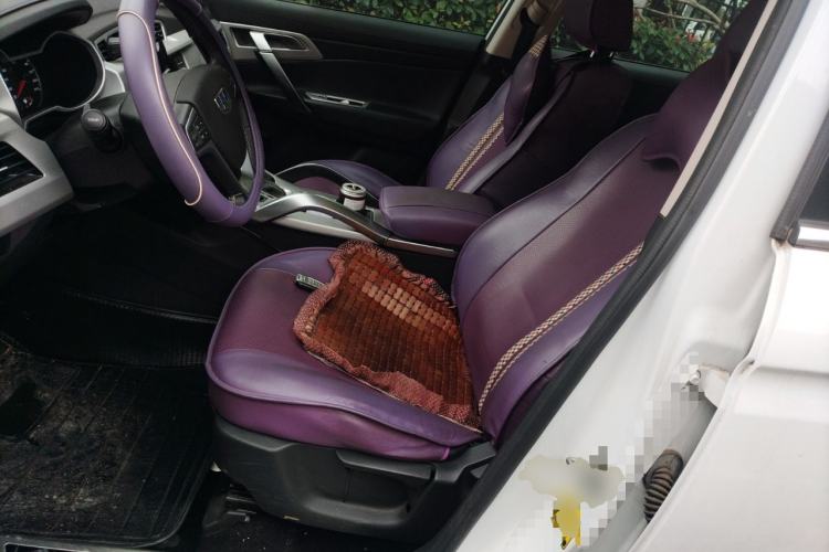 Used Geely Auto Emgrand X7 Sport 2016 1.8TD Automatic ZhiShang Model
