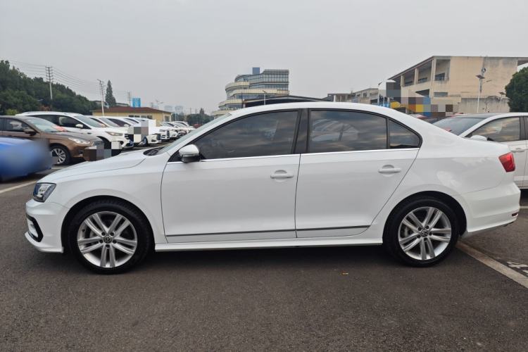 Used Volkswagen Sagitar 2018 280TSI DSG Ignite Edition
