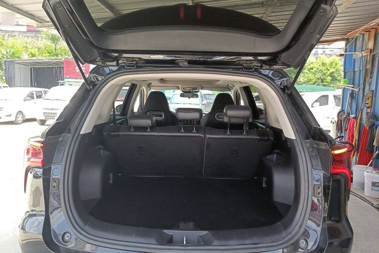 Used Changan CS75 PLUS 2022 1.5T Automatic Luxury Model
