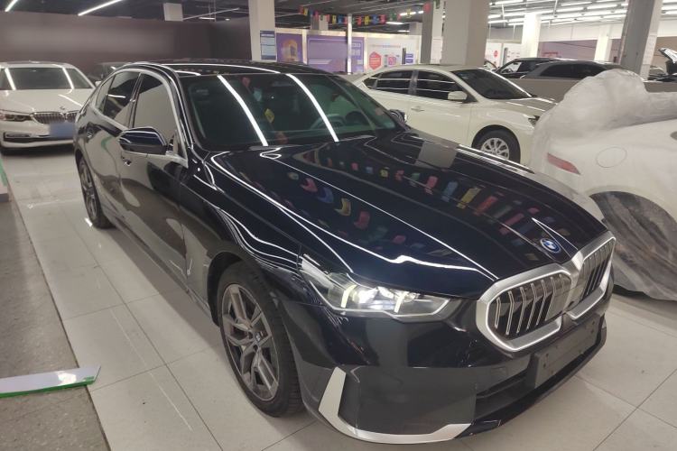 Used BMW i5 2024 eDrive 35L Luxury Package
