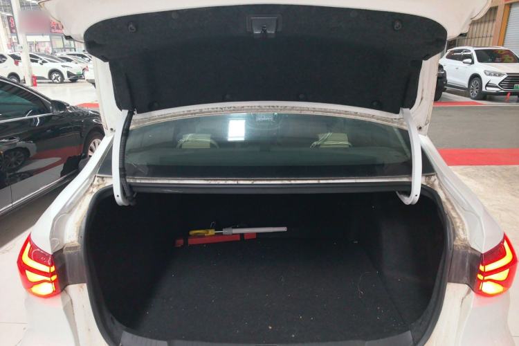 Used Chevrolet Monza 2020 320 Automatic Enjoyment Edition
