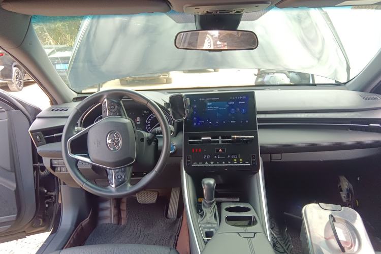 Used Toyota Avalon 2022 Dual-Engine 2.5L Luxury Edition