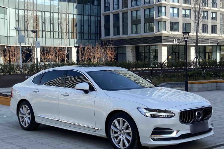 Used Volvo S90 2020 T5 Zhiyi Luxury Edition
