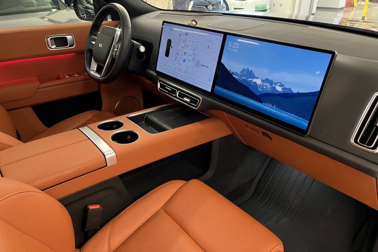 Used Li Auto L8 2023 Max model
