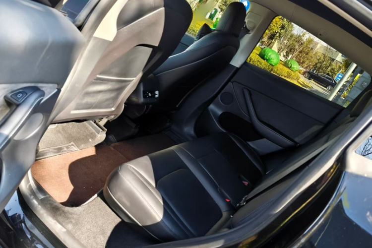 Used Tesla Model Y 2022 Rear-Wheel-Drive Version