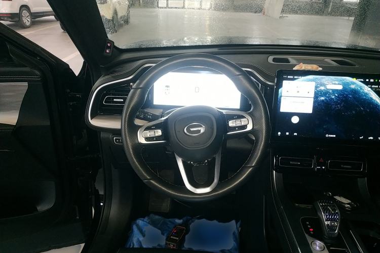 Used GAC Trumpchi GS8 2024 Linghang Series 2.0 TGDI Two-Wheel Drive Luxury Smart Connectivity Version