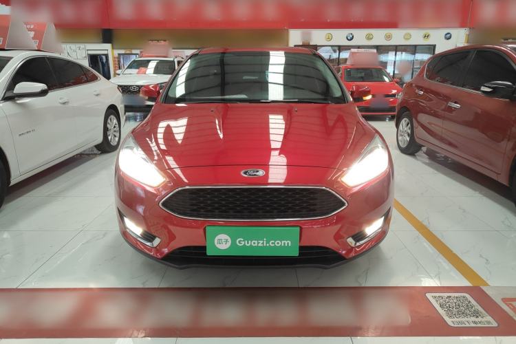 Used Ford Focus 2015 Hatchback 1.6L Automatic Fashion Edition
