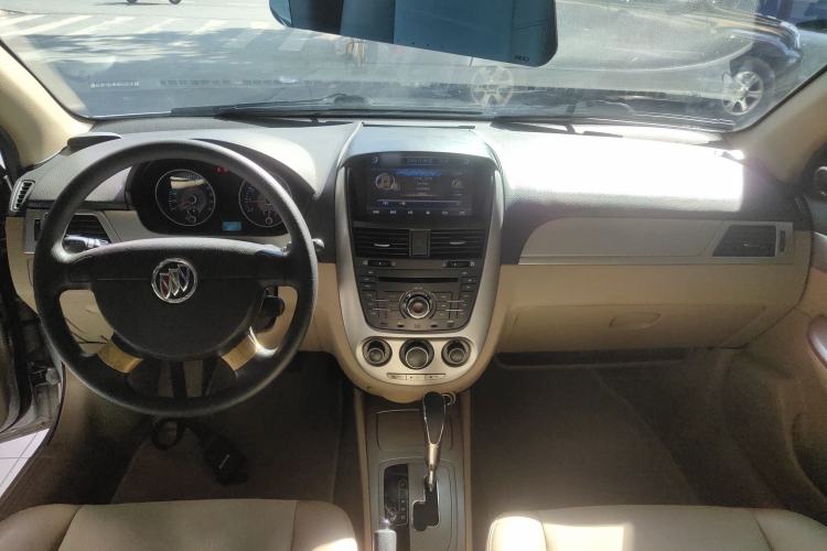 Used Buick Excelle 2013 1.5L Automatic Classic Model
