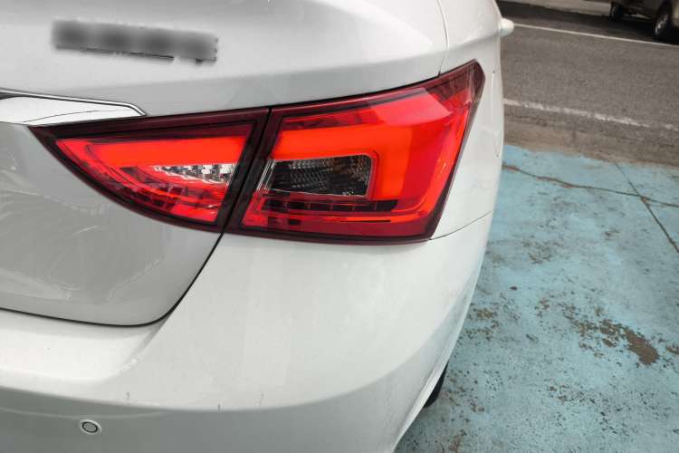 Used Chery Arrizo 5 2019 Facelifted PRO 1.5L Manual Youth Edition China VI Standard
