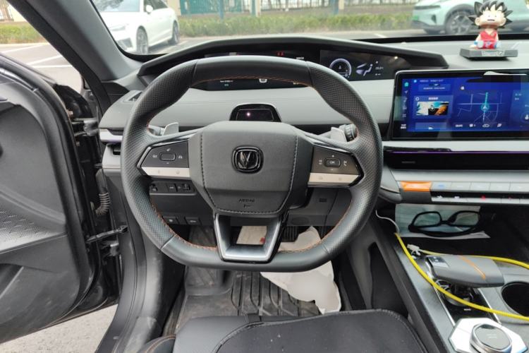 Used Changan UNI-V 2022 1.5T Prestige Version
