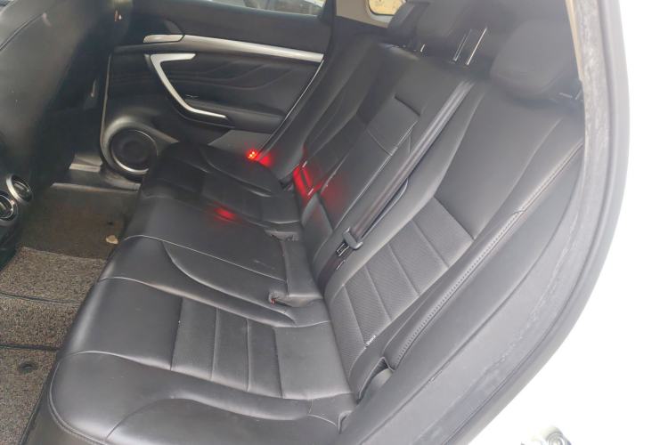 Used Wey VV7 2017 2.0T Ultra-Luxury Version
