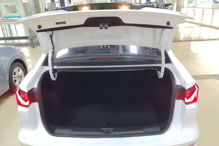 Used Roewe i5 2023 1.5L CVT Luxury Edition